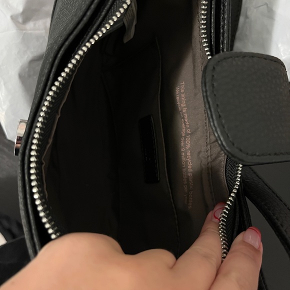 Brand new with tags Matt and Nat Hope Purity black crossbody bag - Picture 6 of 7